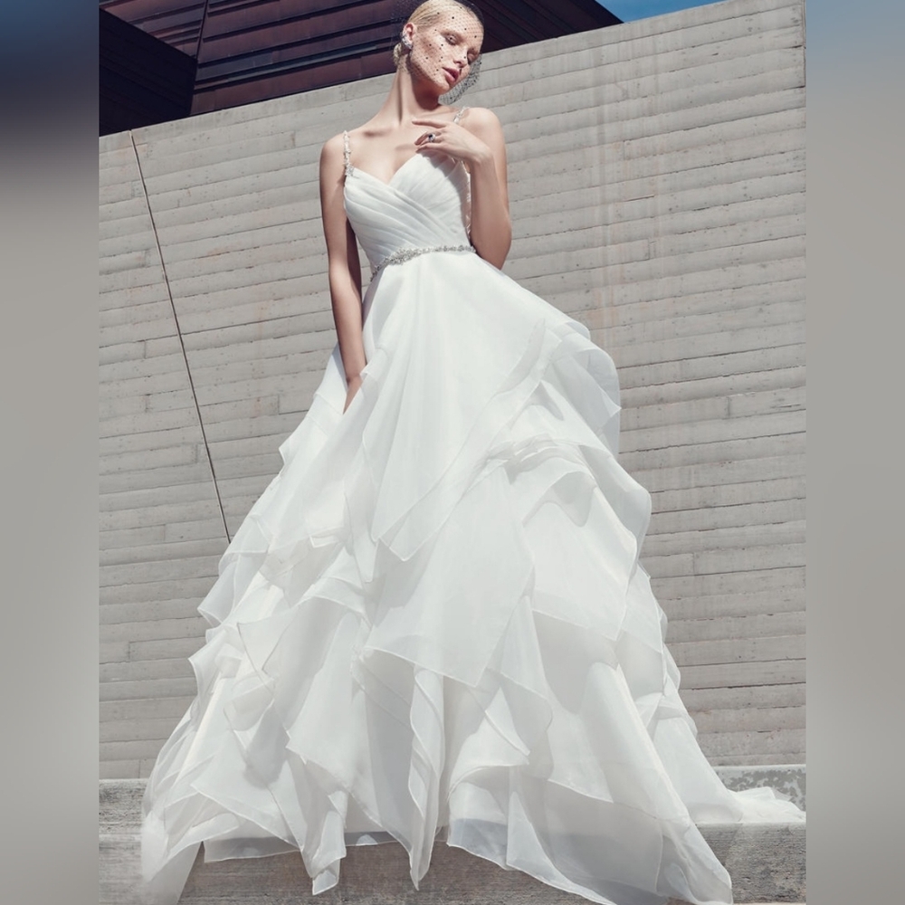 Maggie Sottero and Midgley BLAIRE Elegant White Wedding Dress Size 12